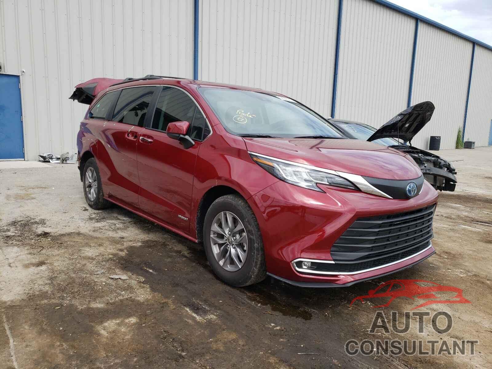 TOYOTA SIENNA 2021 - 5TDYRKEC7MS056012