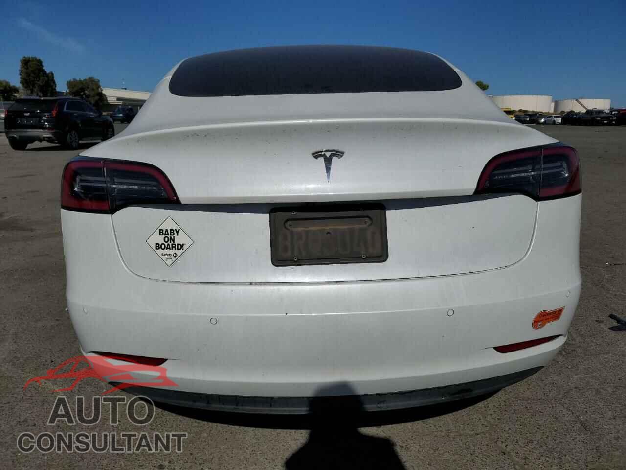 TESLA MODEL 3 2020 - 5YJ3E1EA4LF739982