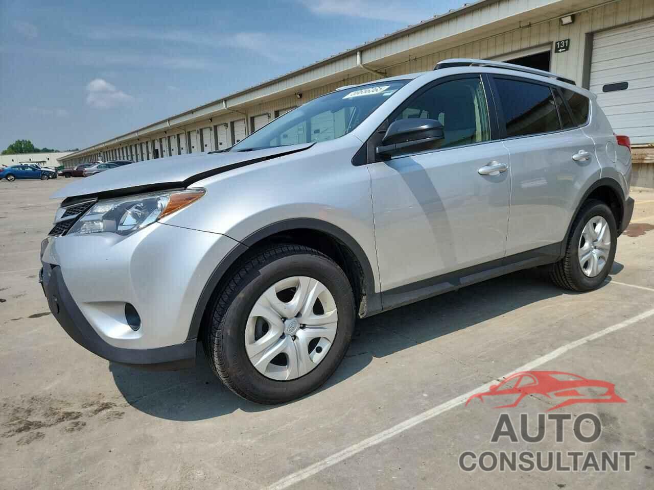 TOYOTA RAV4 2015 - JTMBFREV5FD118238