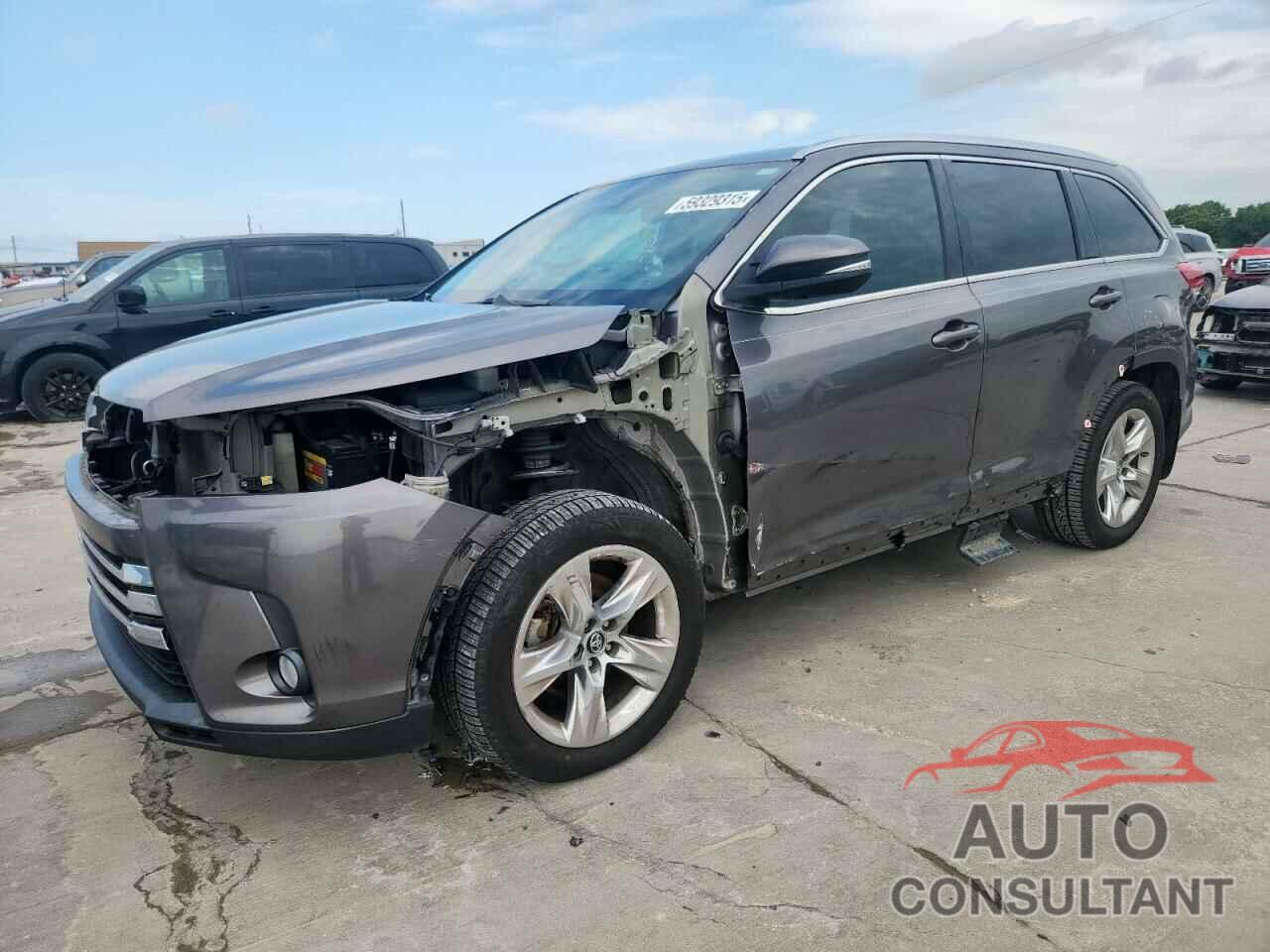 TOYOTA HIGHLANDER 2018 - 5TDYZRFH1JS258035
