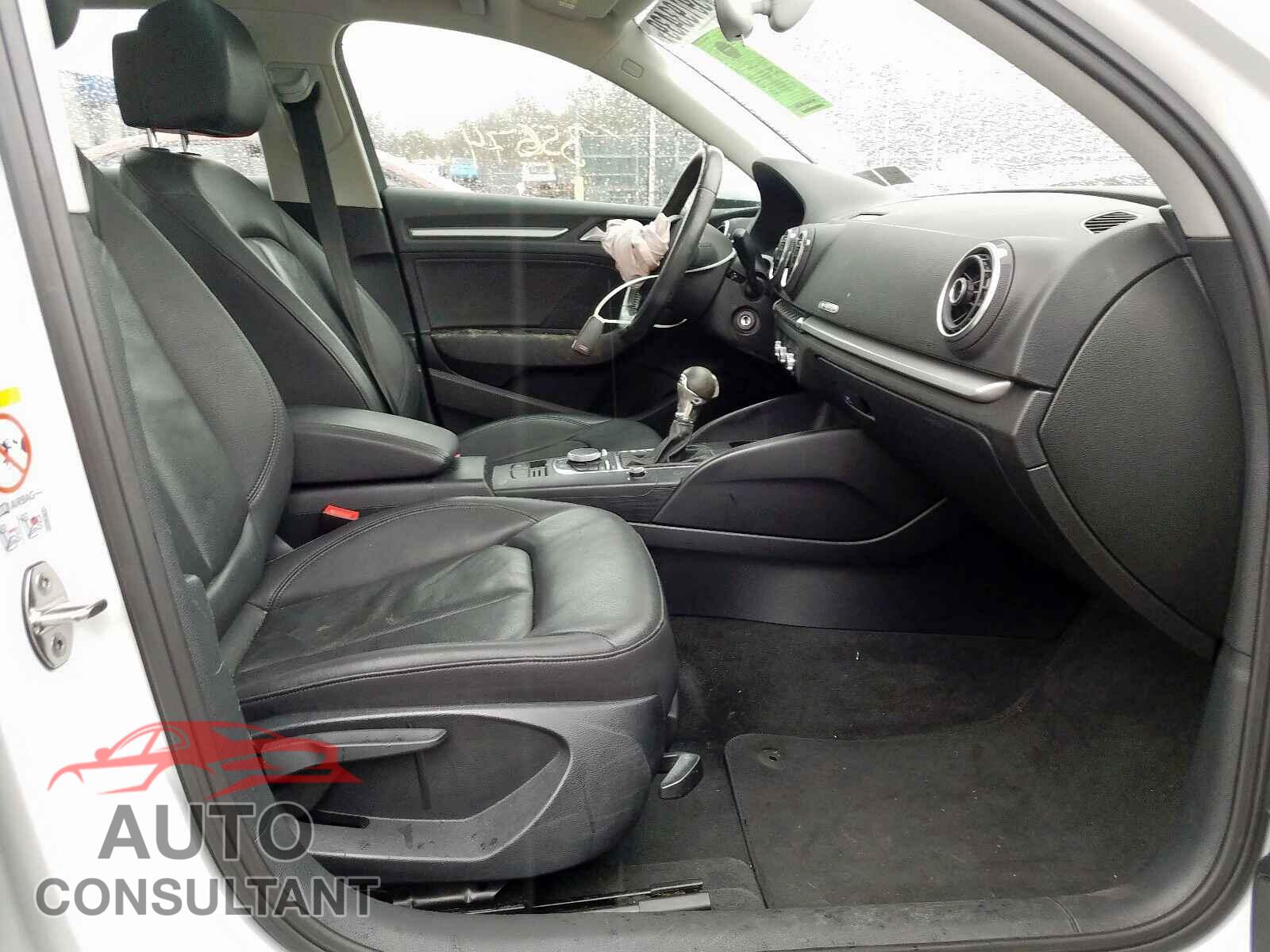 AUDI A3 2015 - WAUBFGFF1F1001850