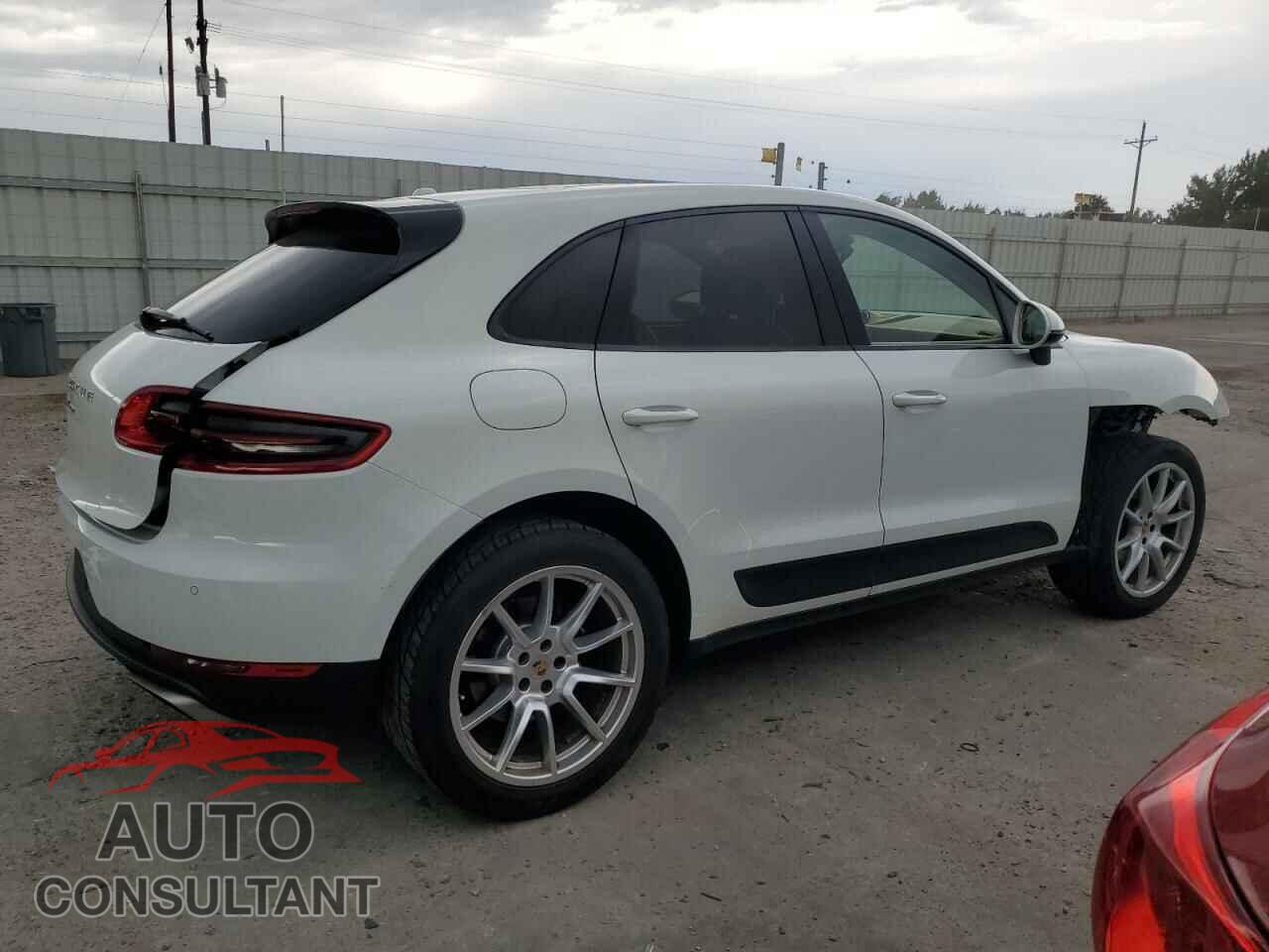 PORSCHE MACAN 2017 - WP1AA2A50HLB00163