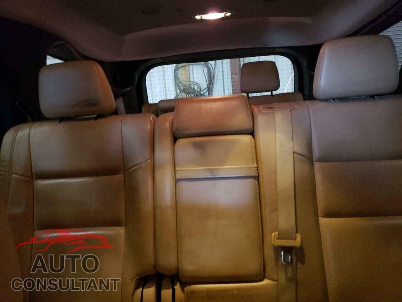 DODGE DURANGO 2011 - 1D4SE5GT2BC630842