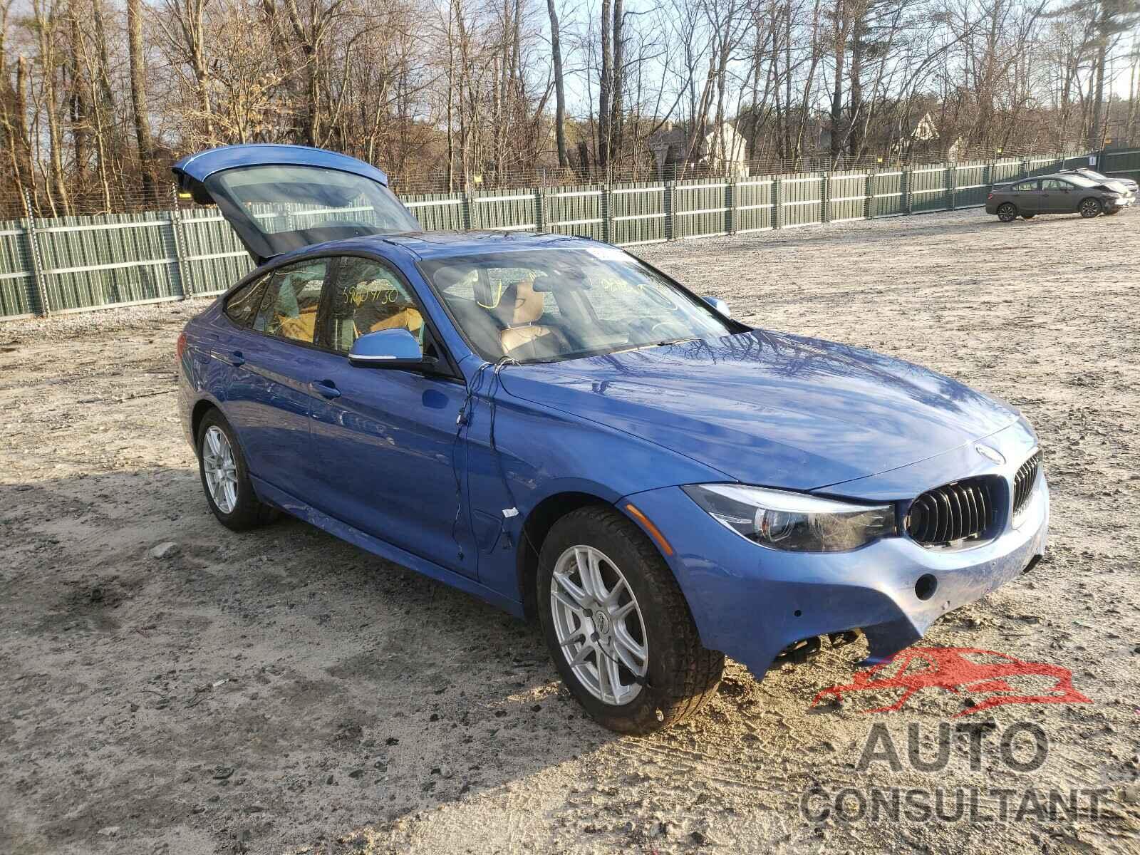 BMW 3 SERIES 2019 - WBA8Y3C53KG451564