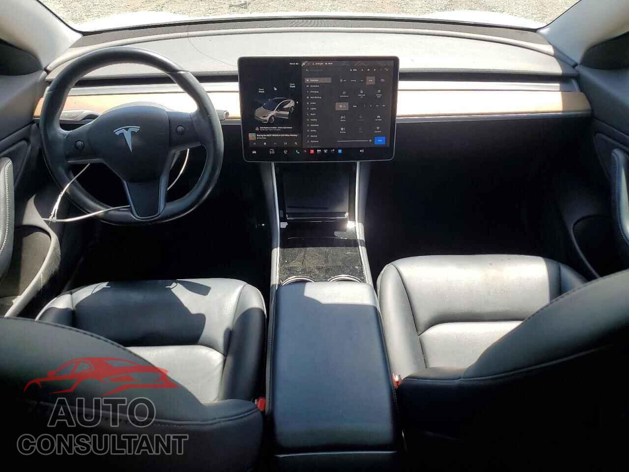 TESLA MODEL 3 2019 - 5YJ3E1EAXKF327077