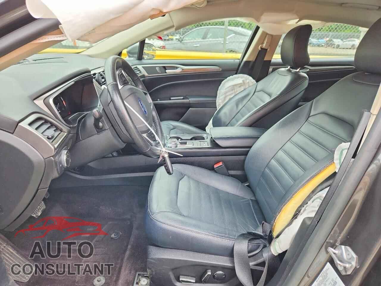 FORD FUSION 2017 - 3FA6P0PU7HR321016