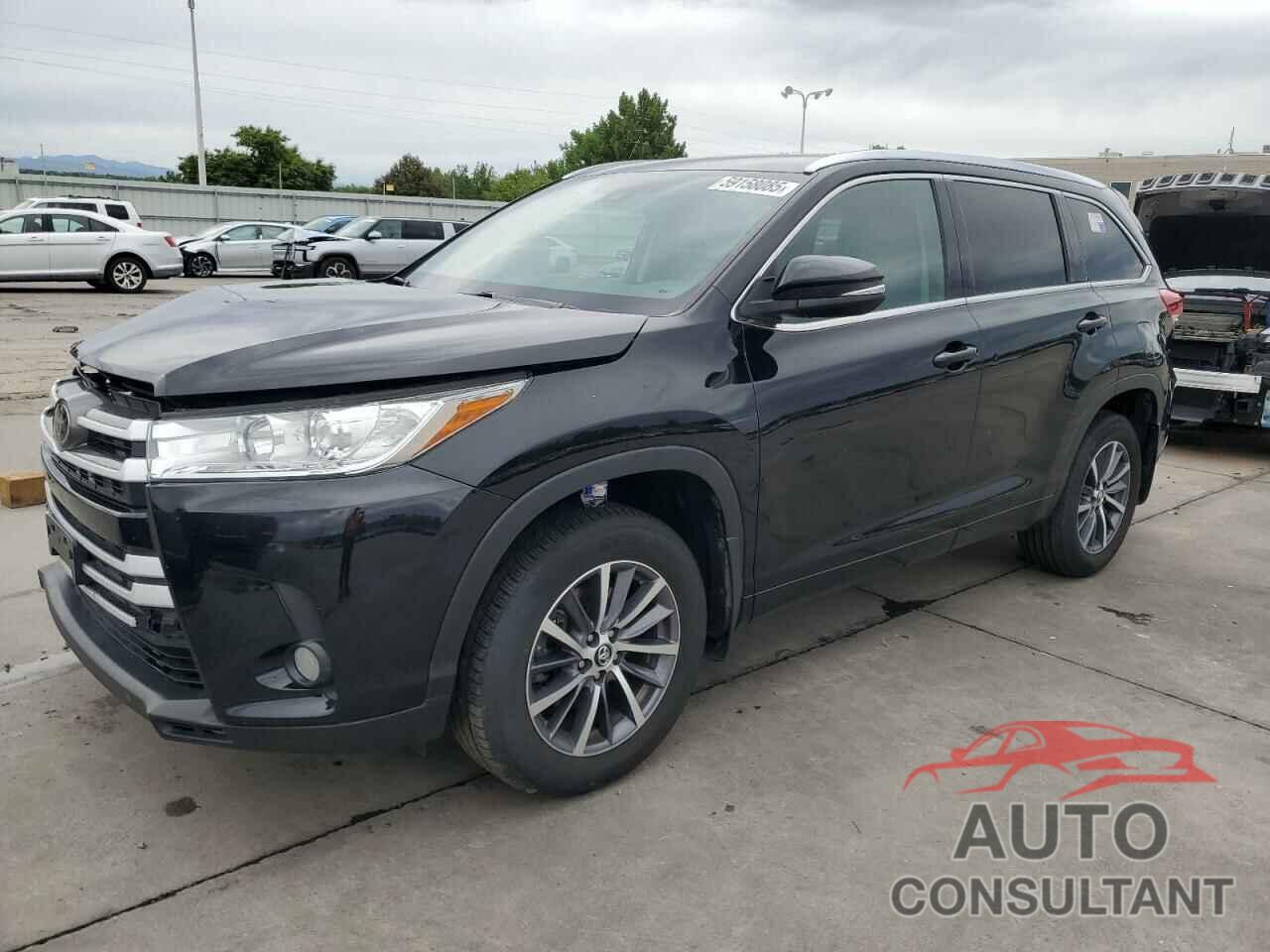 TOYOTA HIGHLANDER 2017 - 5TDJZRFH9HS472962