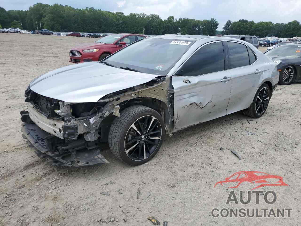 TOYOTA CAMRY 2018 - 4T1B61HK7JU023915