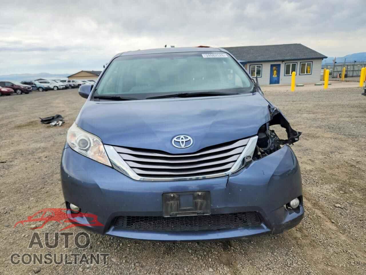 TOYOTA SIENNA 2017 - 5TDYZ3DC4HS799398