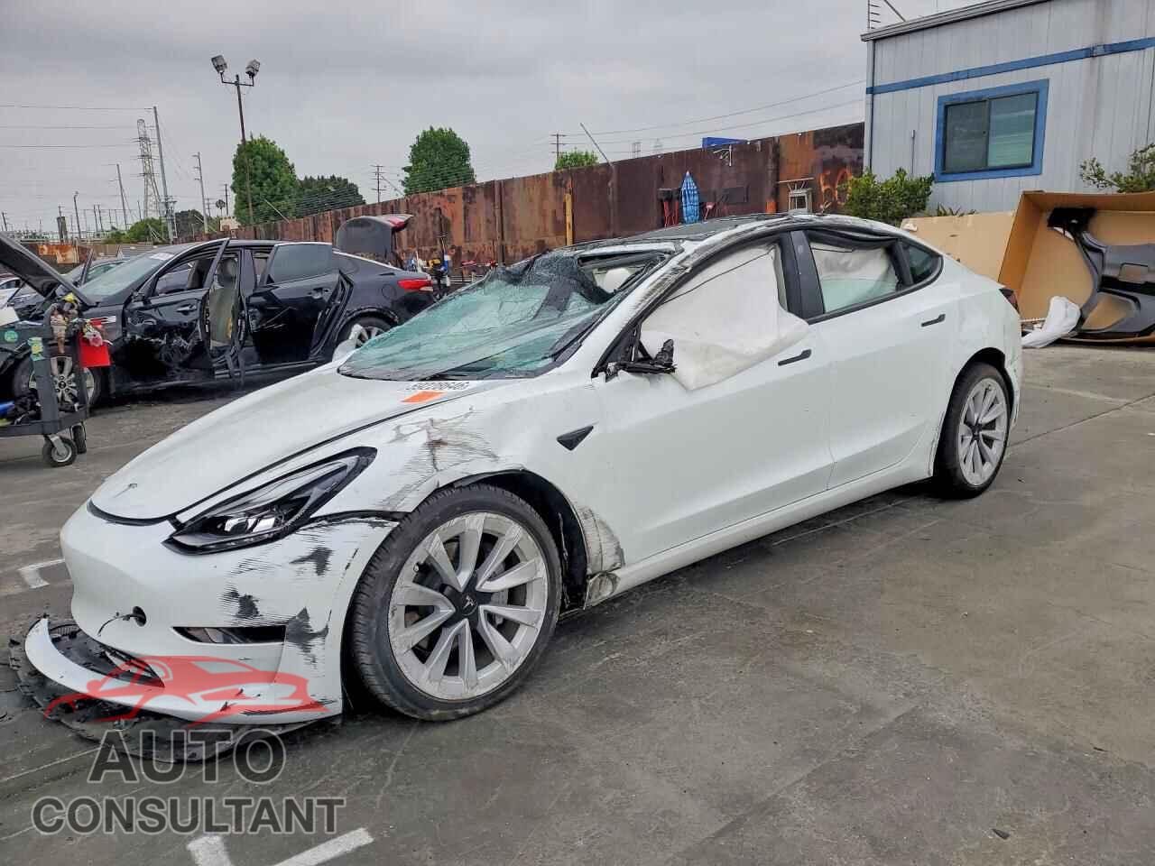 TESLA MODEL 3 2023 - 5YJ3E1EB3PF477290