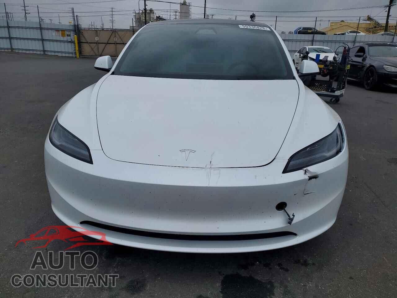TESLA MODEL 3 2025 - 5YJ3E1EA2SF077012