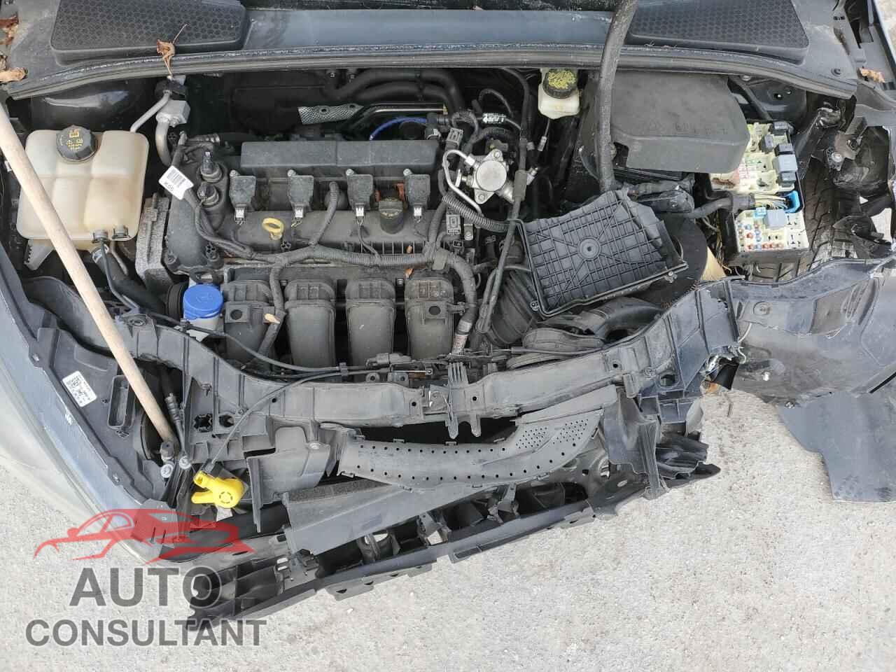 FORD FOCUS 2017 - 1FADP3H2XHL256652