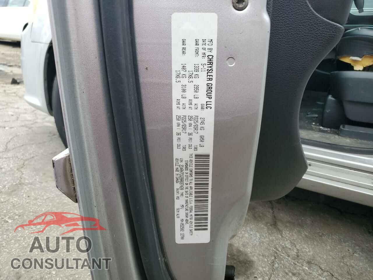 DODGE CARAVAN 2011 - 2D4RN7DG2BR697420
