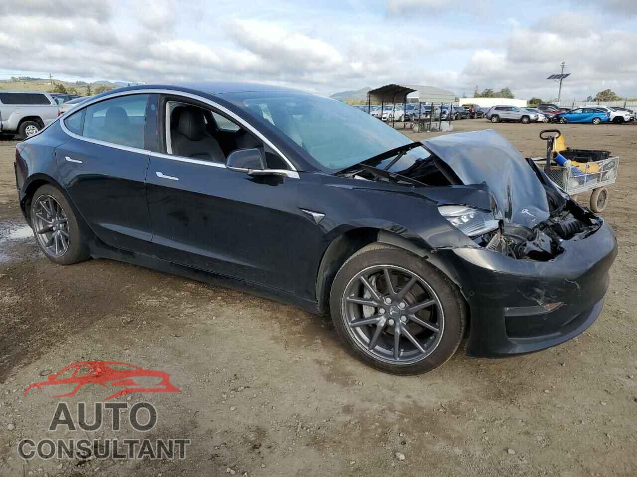 TESLA MODEL 3 2018 - 5YJ3E1EA9JF156997