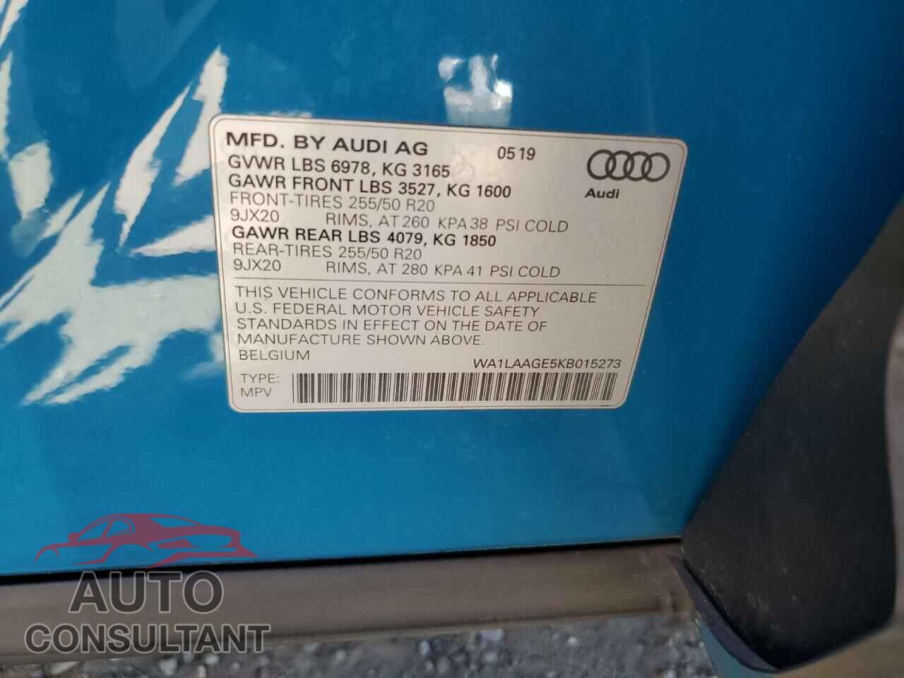 AUDI E-TRON 2019 - WA1LAAGE5KB015273