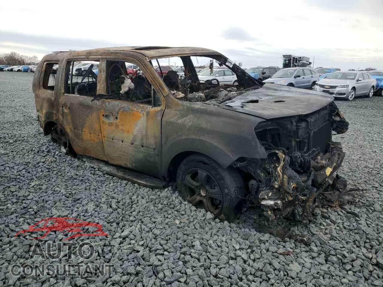 HONDA PILOT 2015 - 5FNYF4H58FB031807