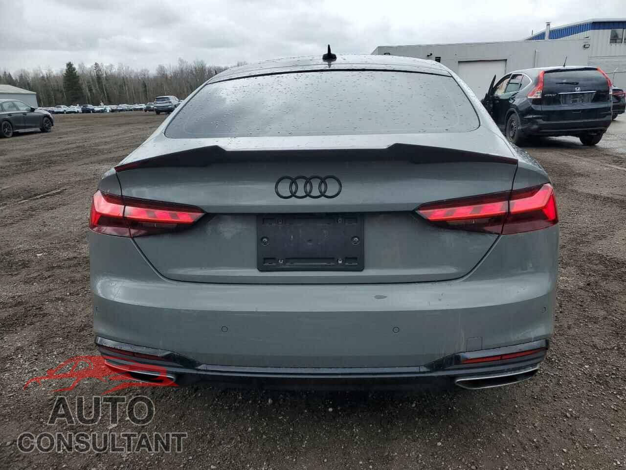 AUDI A5 2022 - WAUEACF55NA020024