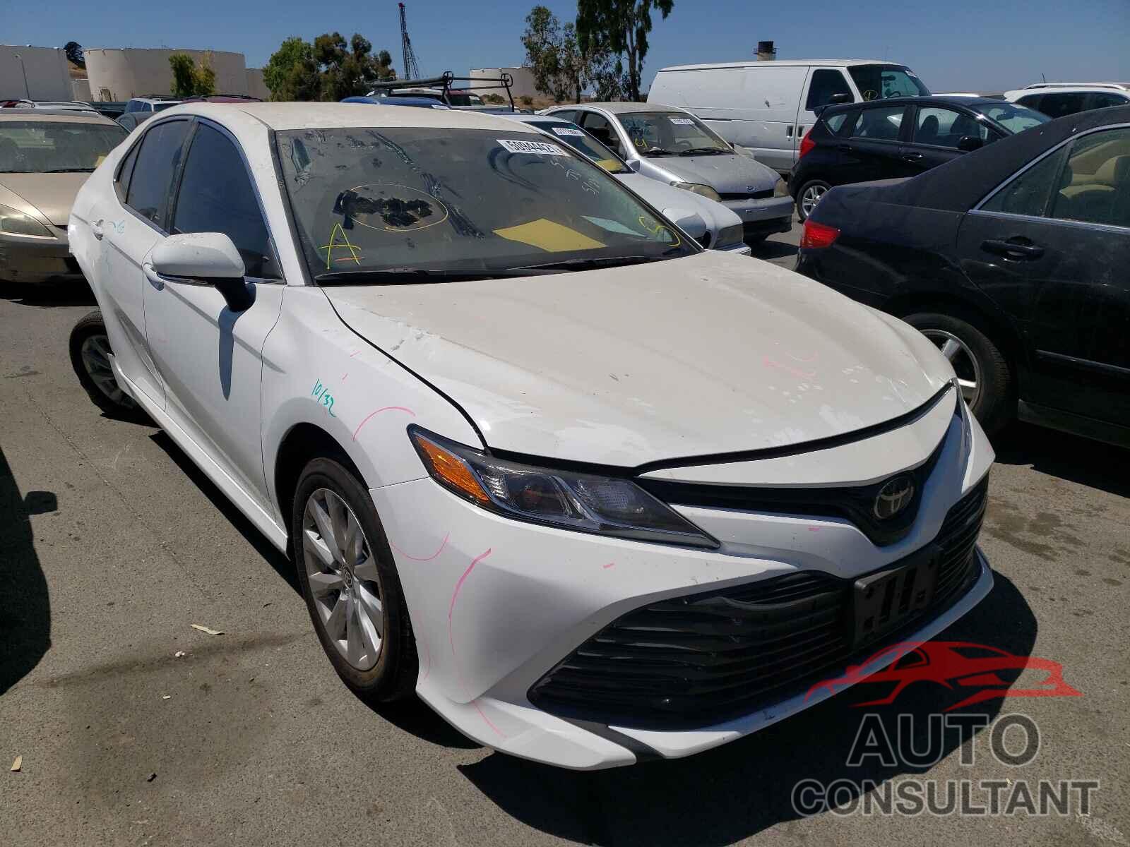 TOYOTA CAMRY 2020 - 4T1L11AK0LU974456