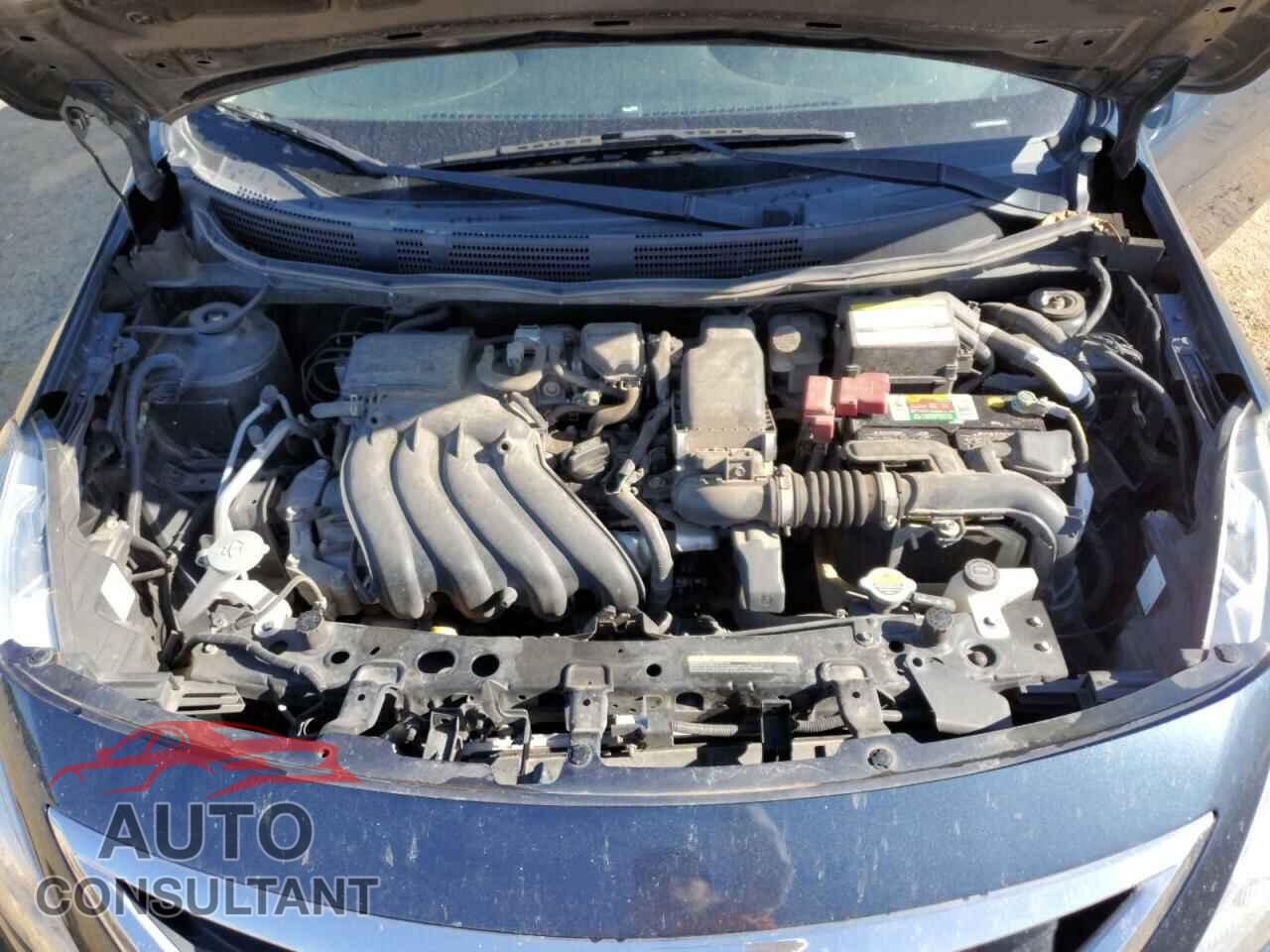 NISSAN VERSA 2017 - 3N1CN7AP3HL888134