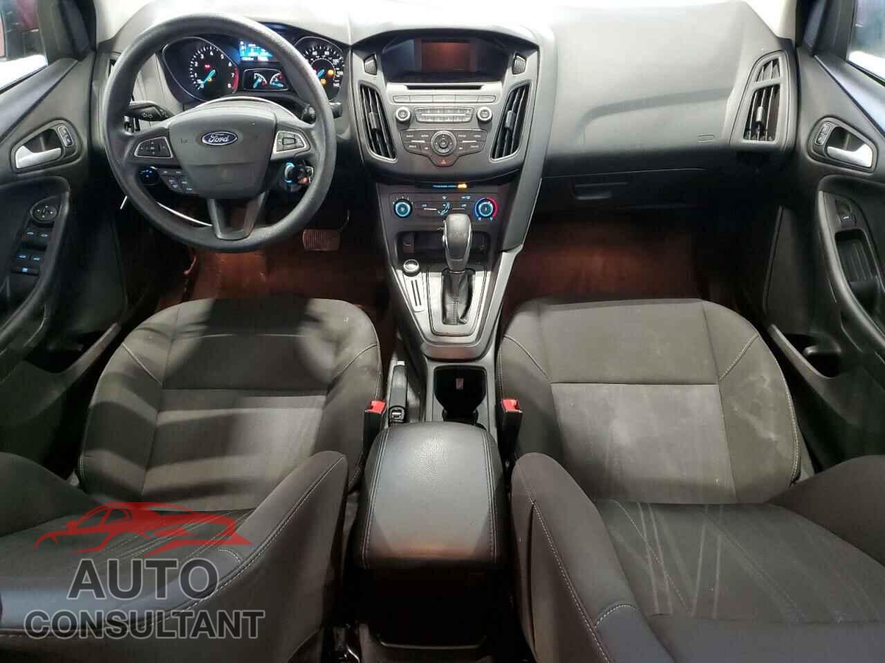 FORD FOCUS 2017 - 1FADP3F26HL219505