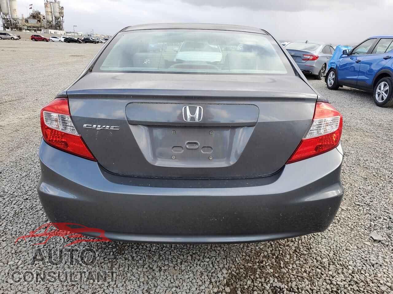 HONDA CIVIC 2012 - 2HGFB2F86CH329736
