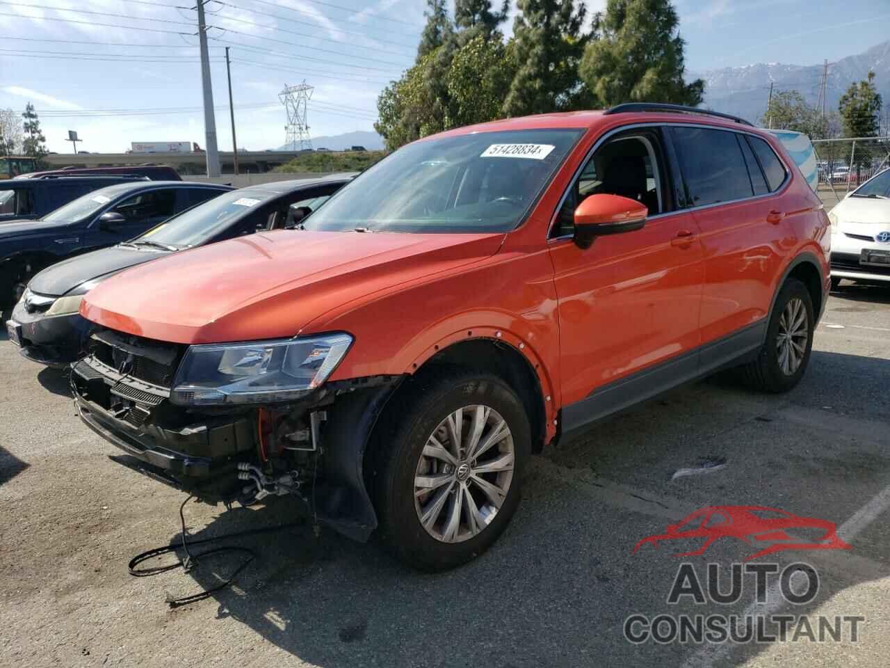 VOLKSWAGEN TIGUAN 2019 - 3VV2B7AX7KM040861