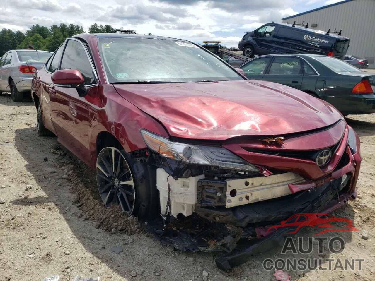 TOYOTA CAMRY 2018 - 4T1B61HK7JU664742