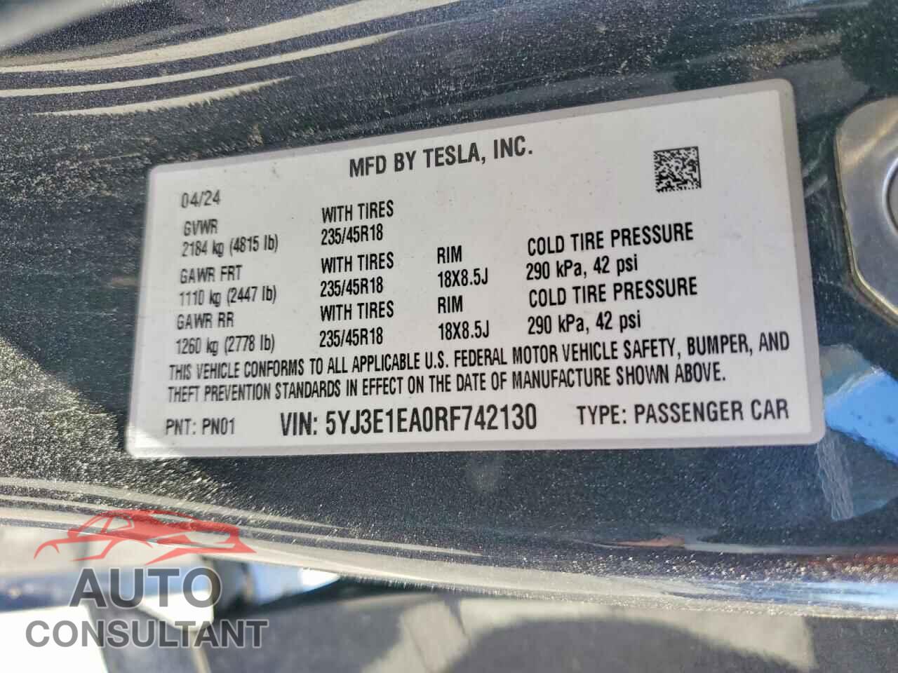TESLA MODEL 3 2024 - 5YJ3E1EA0RF742130