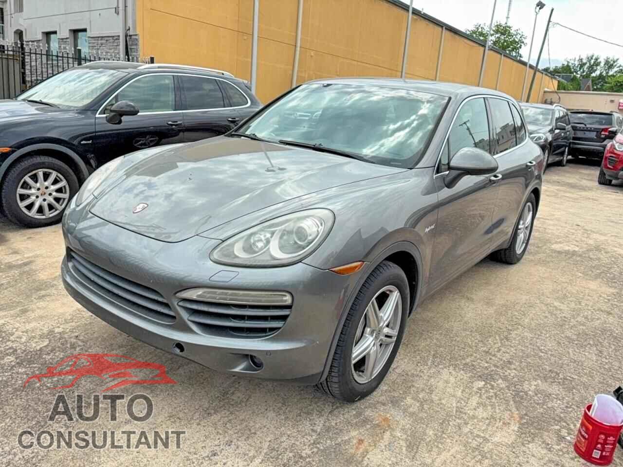 PORSCHE CAYENNE 2013 - WP1AE2A29DLA14418