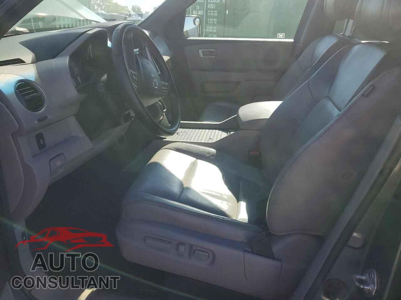 HONDA PILOT 2012 - 5FNYF4H50CB004970