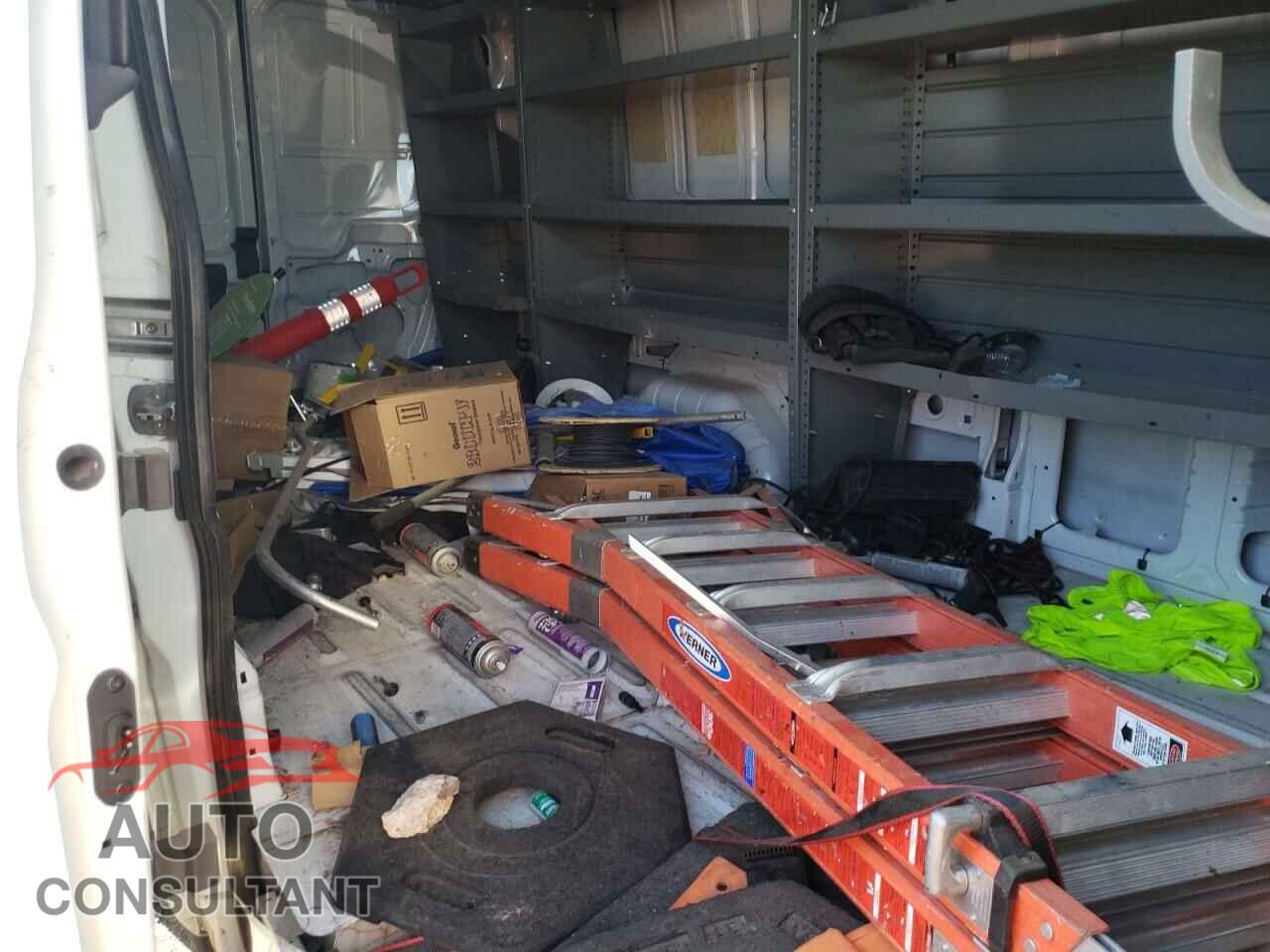 FORD TRANSIT 2021 - 1FTBW3XG3MKA38683