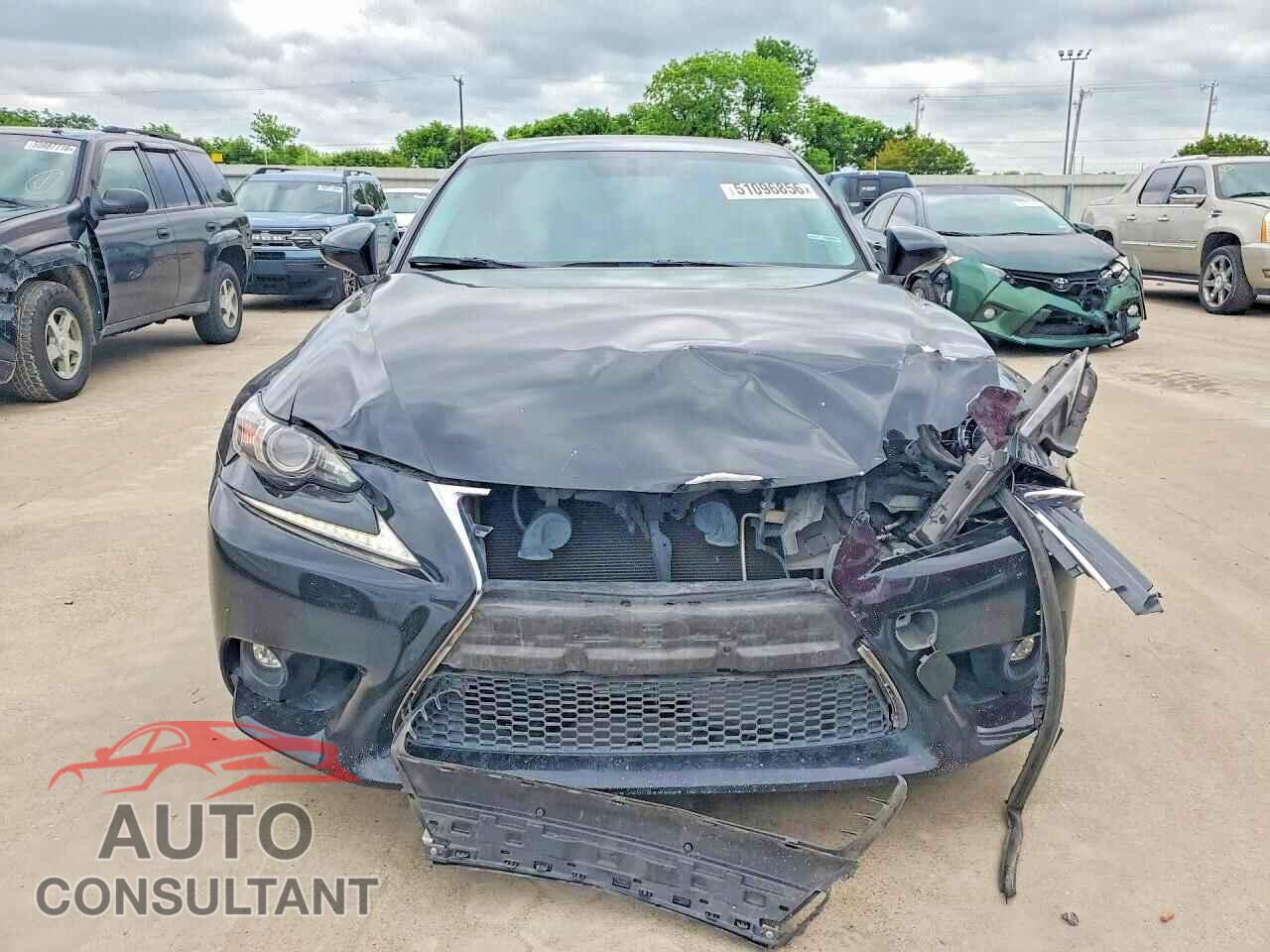 LEXUS IS 2015 - JTHBF1D24F5054954