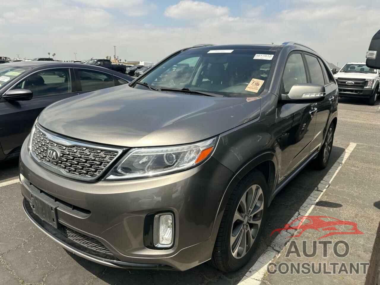 KIA SORENTO 2014 - 5XYKW4A75EG548765