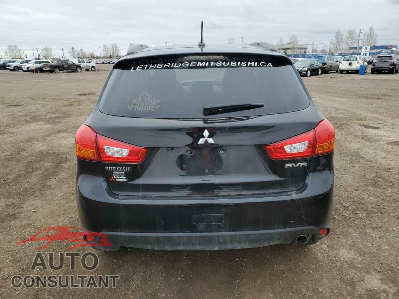MITSUBISHI OUTLANDER 2015 - 4A4AJ4AW5FE609598
