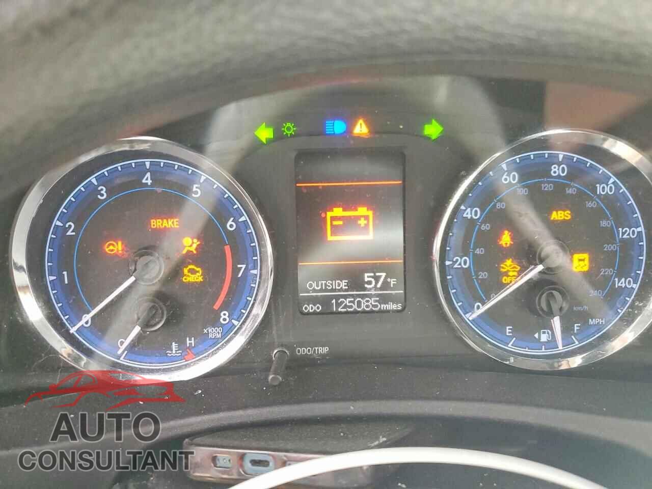 TOYOTA COROLLA 2017 - 2T1BURHE2HC960794
