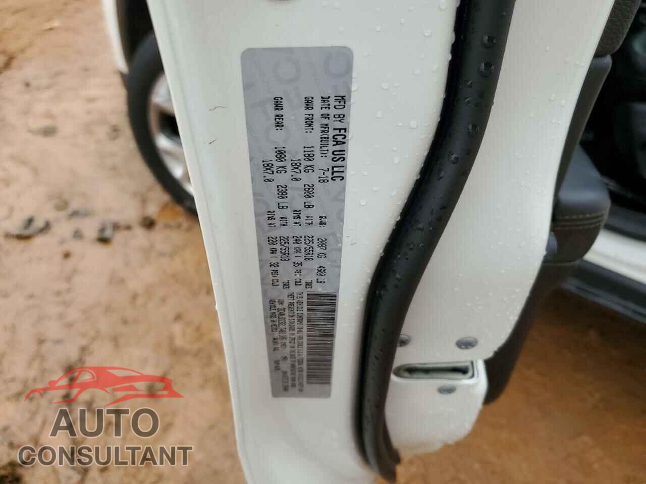 JEEP COMPASS 2018 - 3C4NJDCB2JT481106