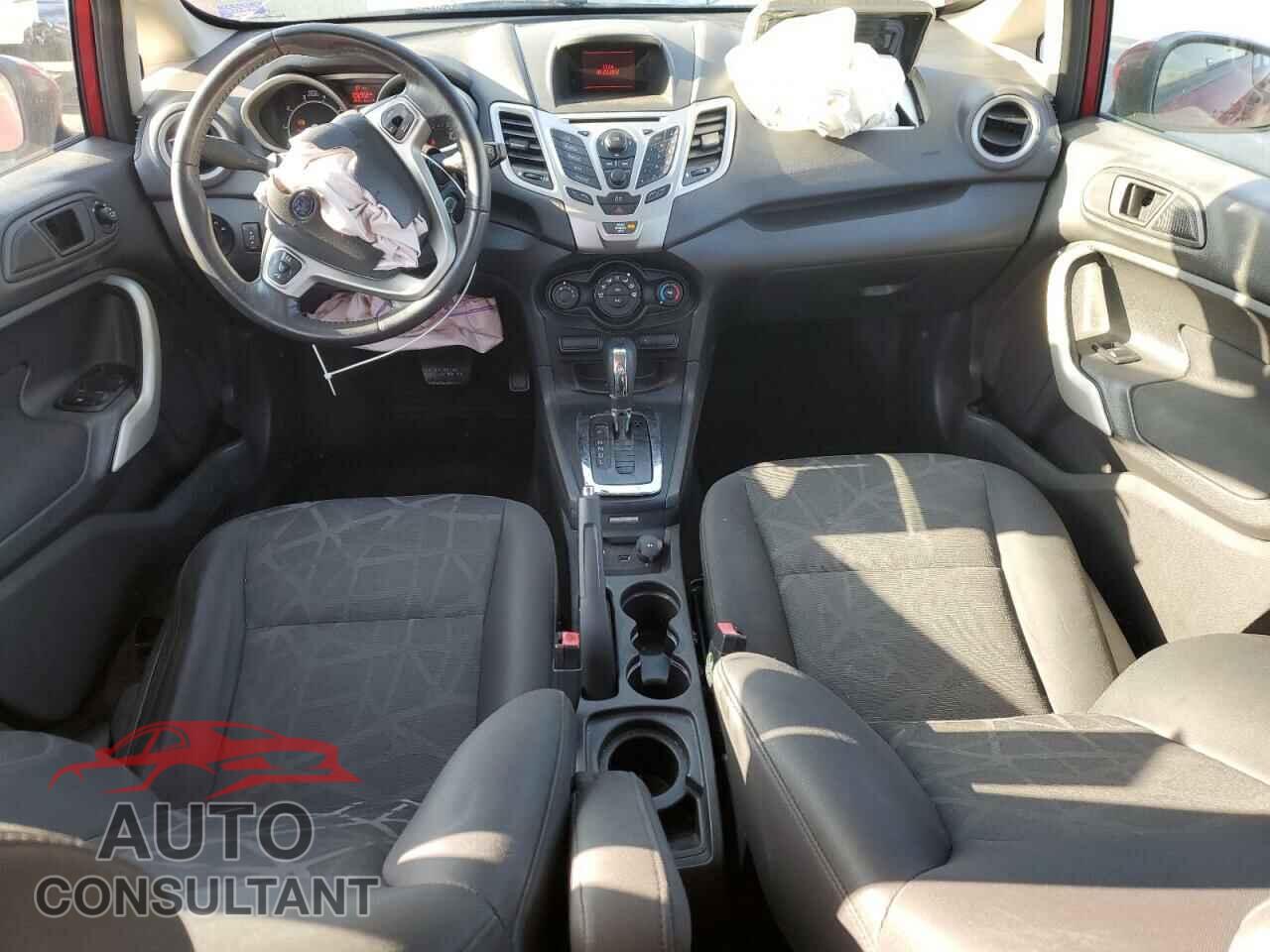 FORD FIESTA 2013 - 3FADP4EJ6DM144375