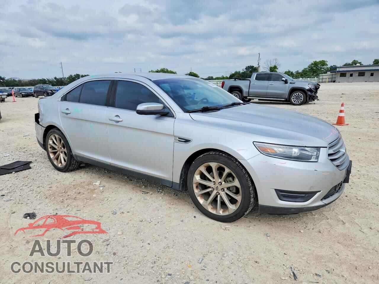FORD TAURUS 2013 - 1FAHP2F87DG221105