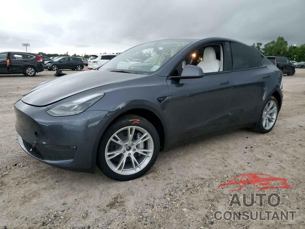 TESLA MODEL Y 2023 - 7SAYGDEE0PA195099