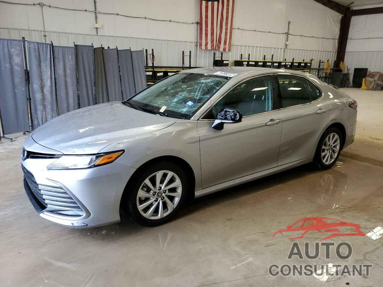 TOYOTA CAMRY 2023 - 4T1C11AK5PU140432