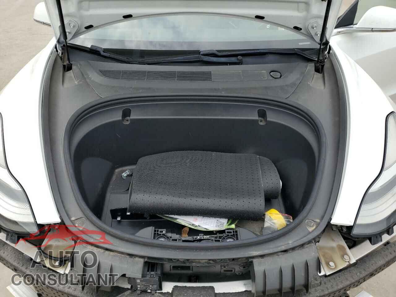 TESLA MODEL 3 2020 - 5YJ3E1EA2LF633448
