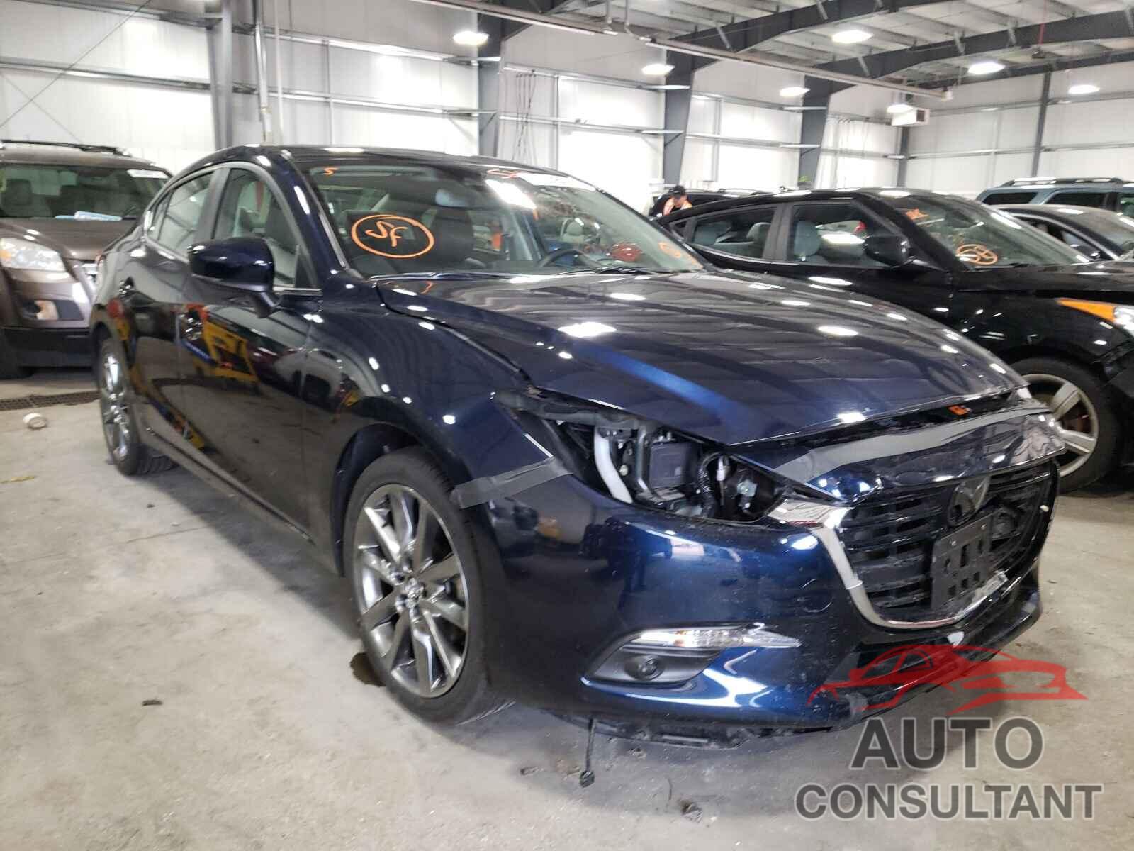 MAZDA 3 2018 - 3MZBN1W31JM171921