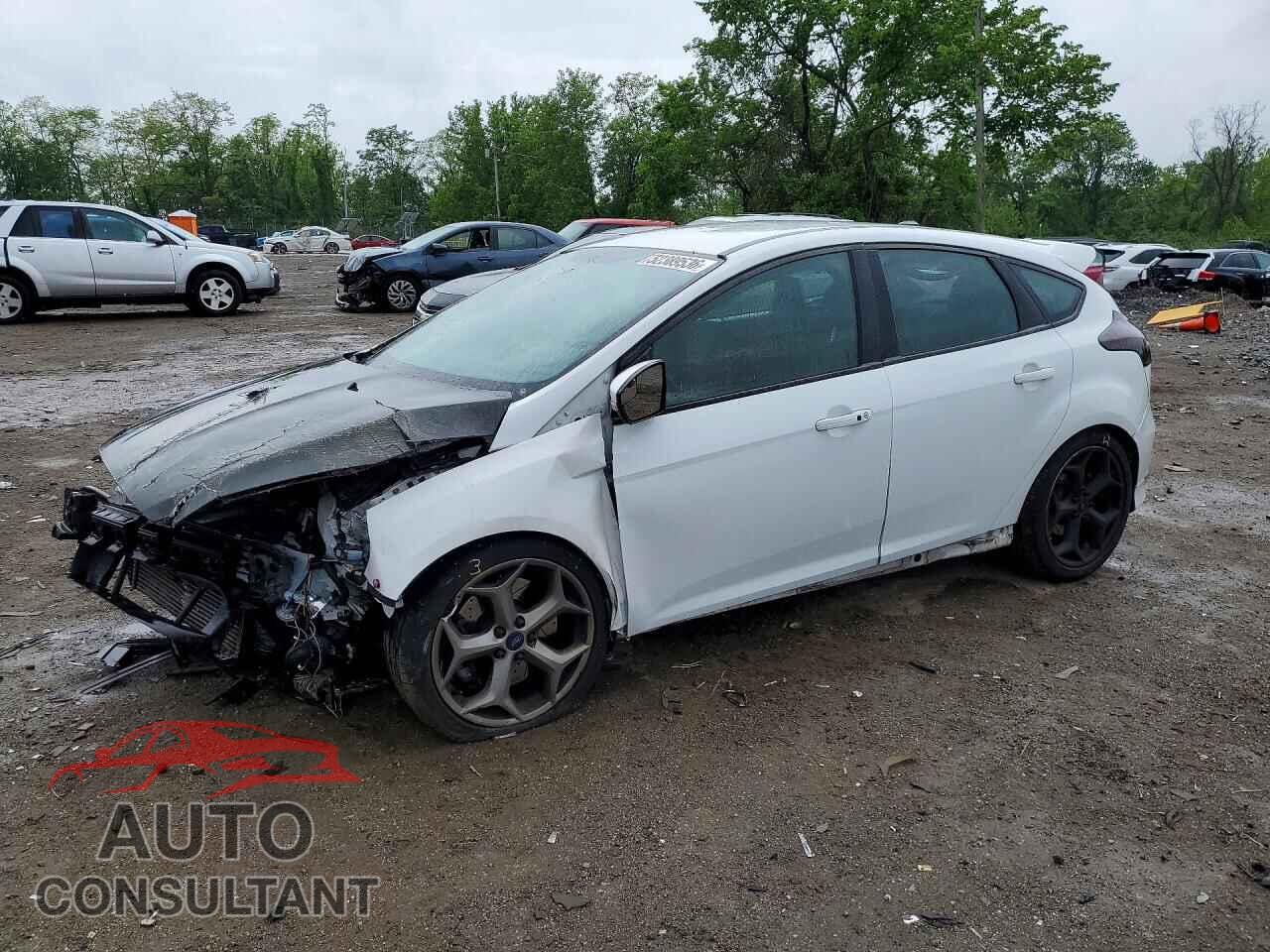 FORD FOCUS 2017 - 1FADP3L97HL338603