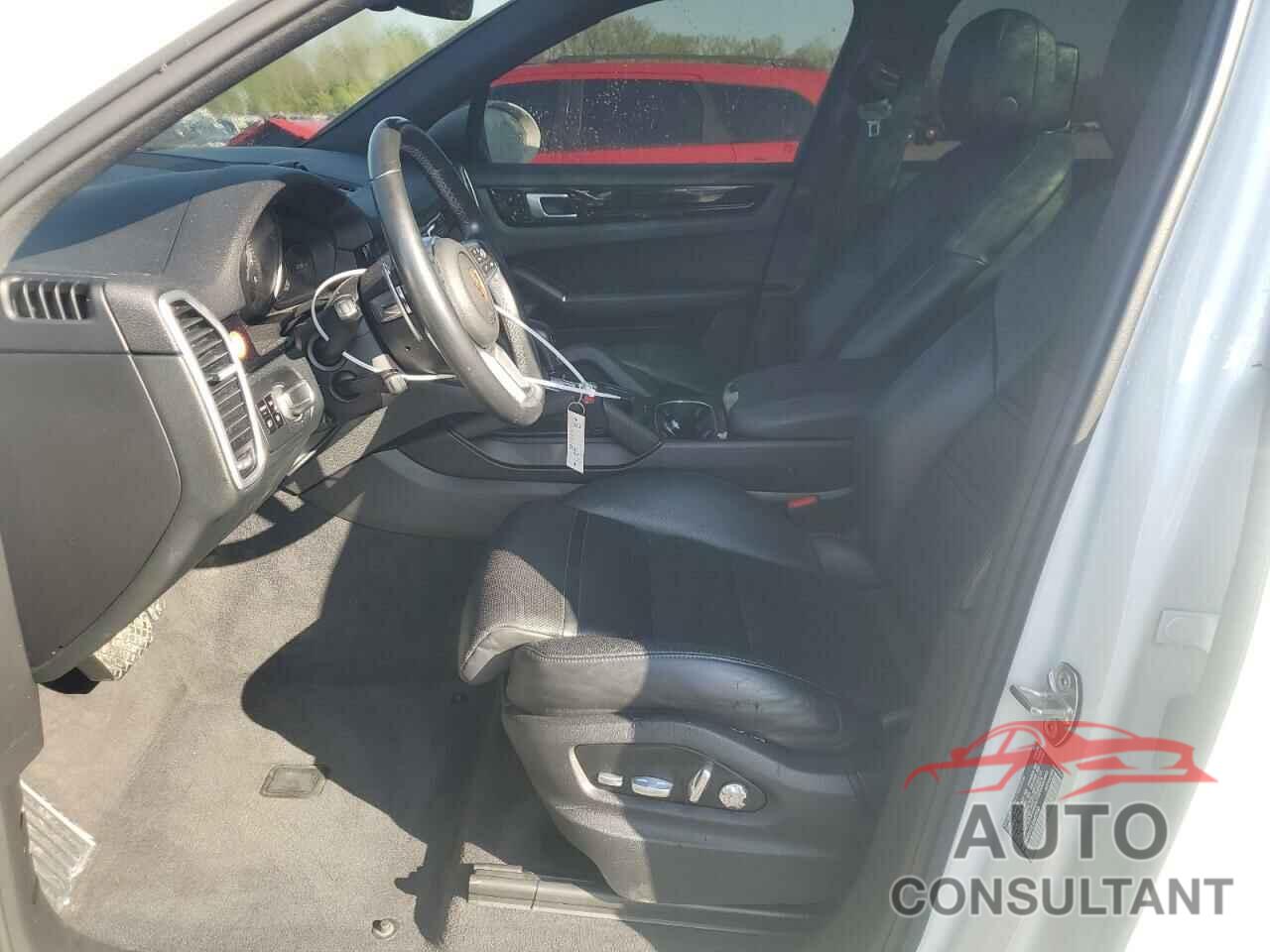 PORSCHE CAYENNE 2020 - WP1AA2AY2LDA03933
