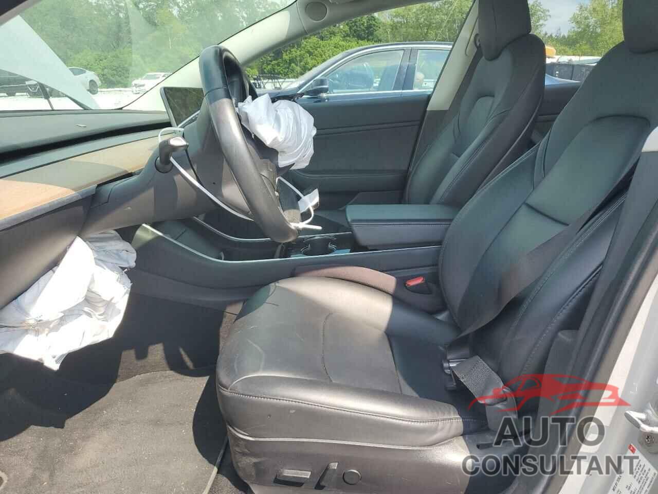 TESLA MODEL 3 2018 - 5YJ3E1EAXJF048582
