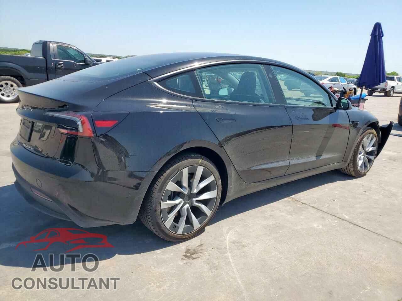 TESLA MODEL 3 2024 - 5YJ3E1EA6RF761197