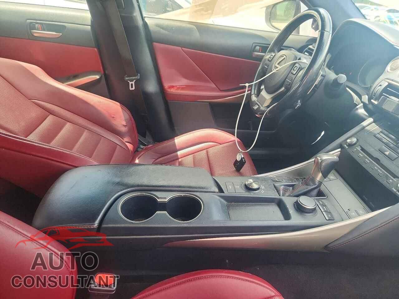 LEXUS IS 2017 - JTHBA1D23H5051402