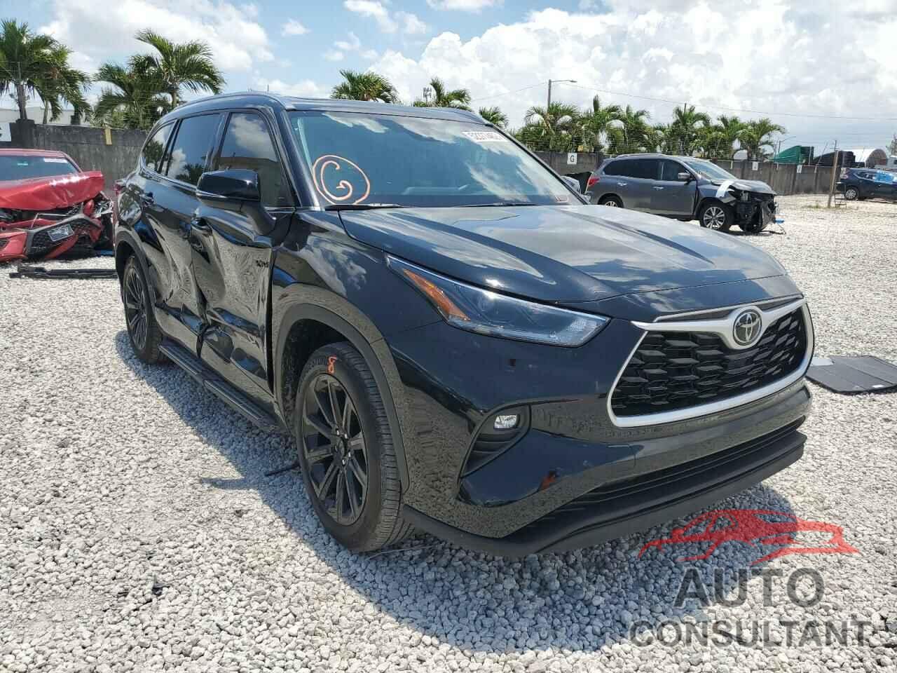 TOYOTA HIGHLANDER 2021 - 5TDGZRAH1MS534706