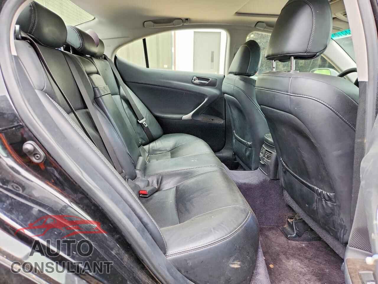 LEXUS IS 2010 - JTHCF5C20A5044489