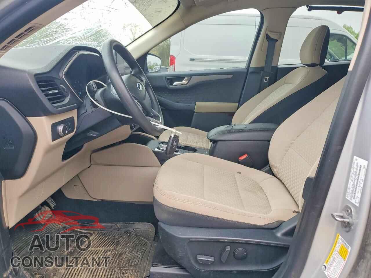 FORD ESCAPE 2020 - 1FMCU9G63LUA03984
